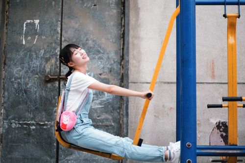 尤其是一些